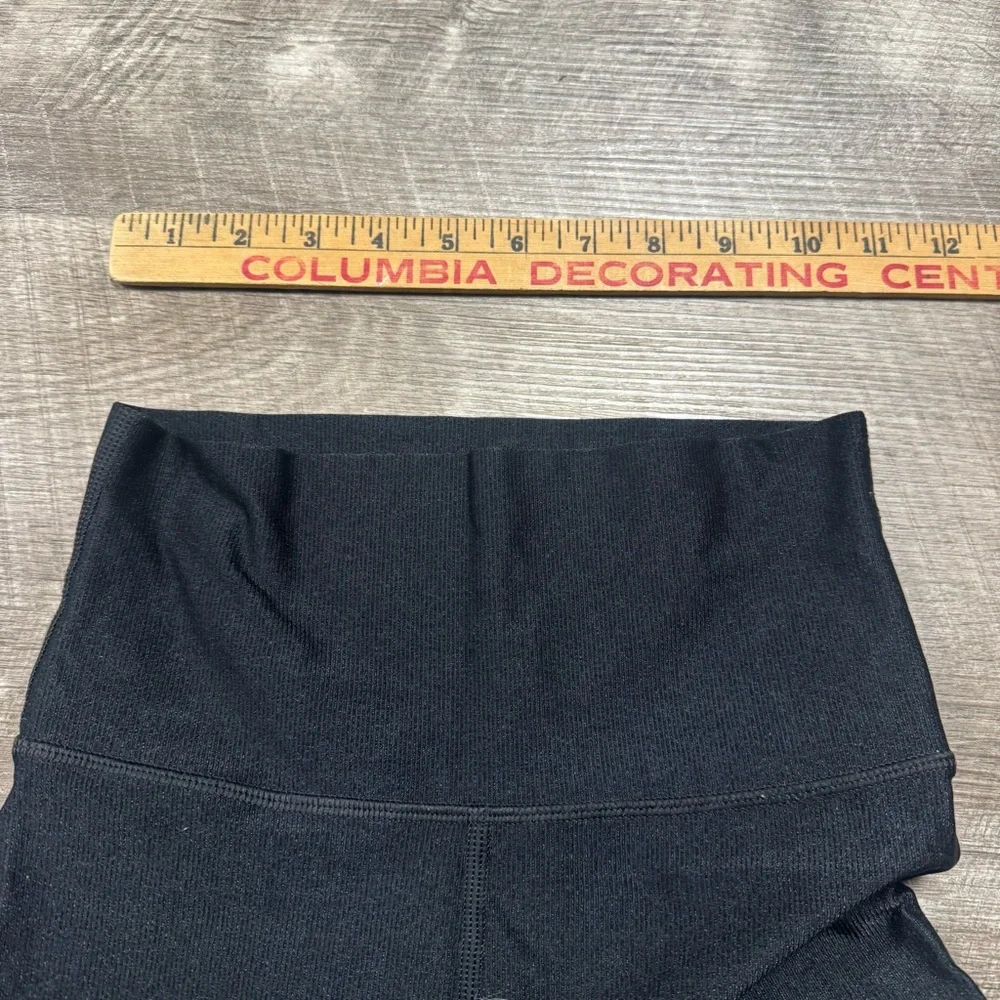 Offline by Aerie Black Ribbed Leggings 7/8 Size XS